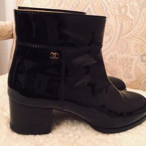 Chanel Patent Leather Short ankle Boot 39 8.5 Black Booties